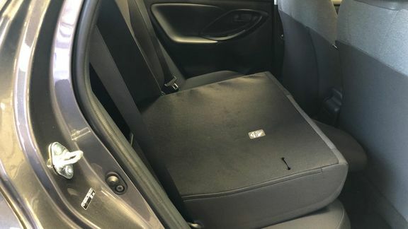 Toyota Yaris 1.5 Hybrid Design Cvt Black #17
