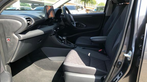 Toyota Yaris Design Grey #4