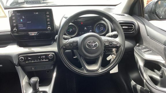Toyota Yaris 1.5 Vvt-h Design E-cvt Euro 6 Ss Black #7