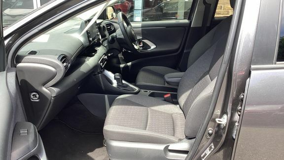 Toyota Yaris Design Hybrid, Parking Pac Grey #5