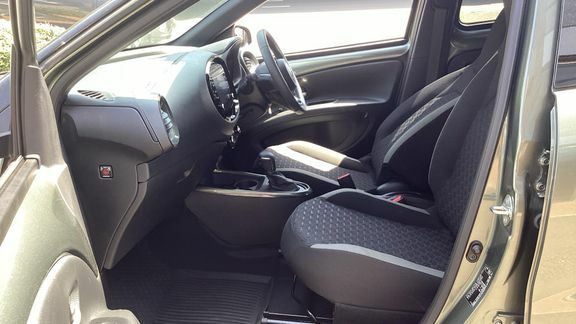 Toyota Aygo X Edge Automatic Green #5