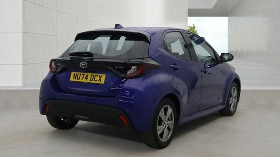 Toyota Yaris Icon Blue #4