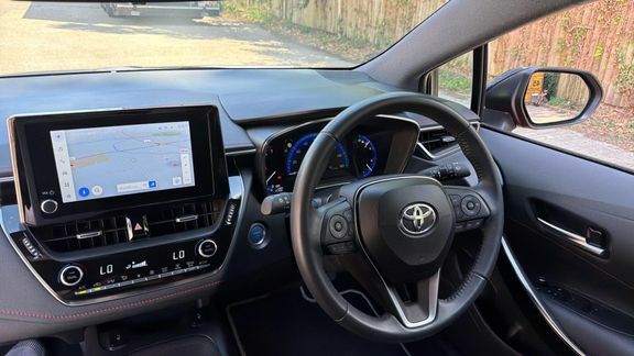 Toyota Corolla Excel 1.8 Hb Bitone Trk #6