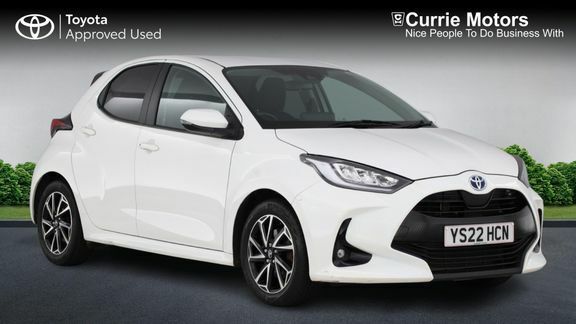 Toyota Yaris Design 1.5 Hybrid White