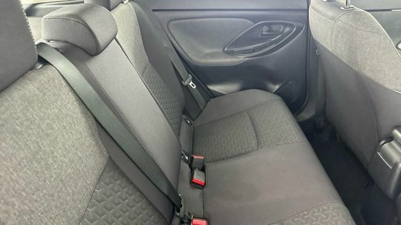Toyota Yaris Cross 1.5 Vvt-h Dynamic E-cvt Euro 6 Ss  #8