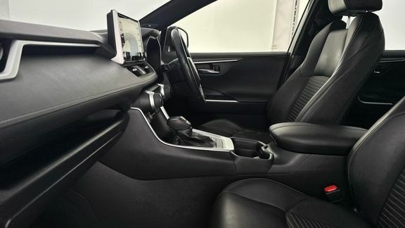 Toyota Rav 4 Black Edition 2.5 Hybrid 2Wd Black #5
