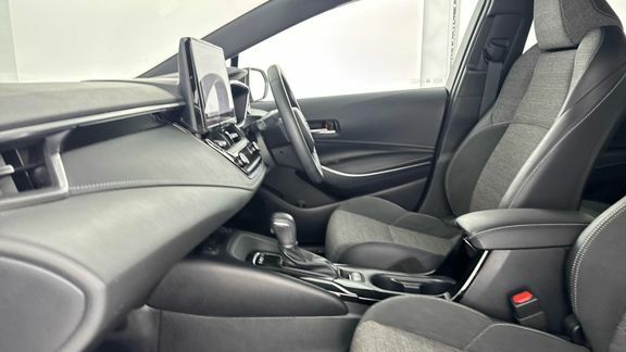 Toyota Corolla Design 1.8 Hb Grey #5