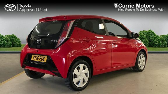 Toyota Aygo 1.0 Vvt-i X-play Euro 5 Euro 5 Red #2