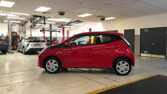 Toyota Aygo 1.0 Vvt-i X-clusiv X-wave Euro 6 Grey #24