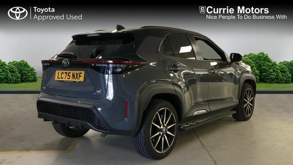 Toyota Yaris Cross Gr Sport Fwd Grey #2