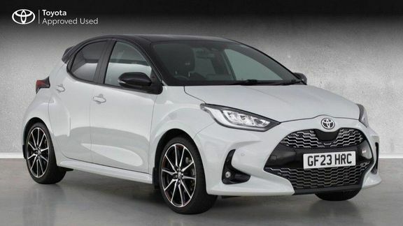 Toyota Yaris Gr Sport Bi-tone City Grey