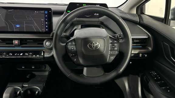 Toyota Prius Design Black #5