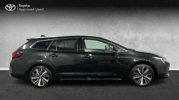 Toyota Corolla Design 1.8 Ts FD25UWY Black #4