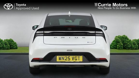Toyota Prius Design Black #19