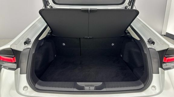 Toyota Prius Design Black #14