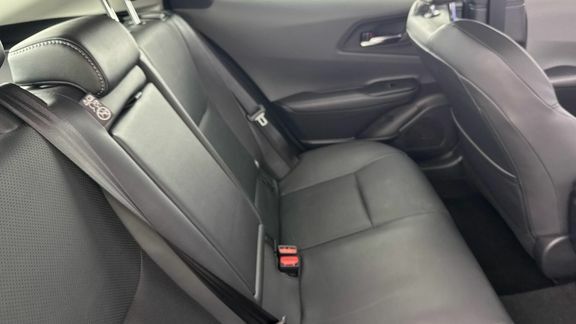 Toyota Prius Design Black #12