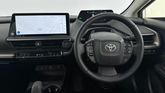 Toyota Prius Excel White #6