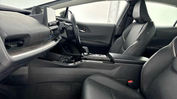 Toyota Prius Design Black #33