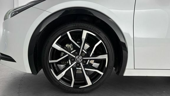Toyota Prius Design Black #18