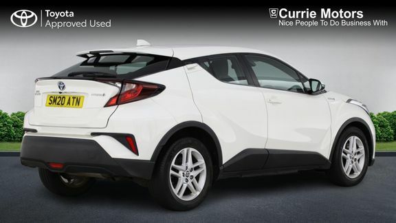 Toyota C-Hr Icon 1.8 White #2