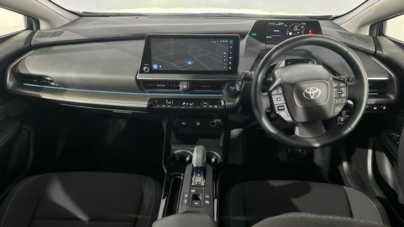 Toyota Prius Design Black #4