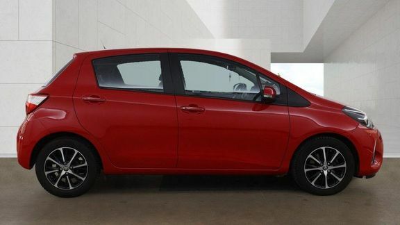 Toyota Yaris 1.5 Vvt-i Icon Tech Cvt Euro 6 Red #5