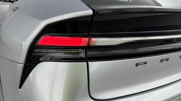 Toyota Prius Prius Plug-in Excel Silver #20
