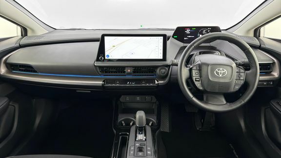 Toyota Prius Design Silver #6