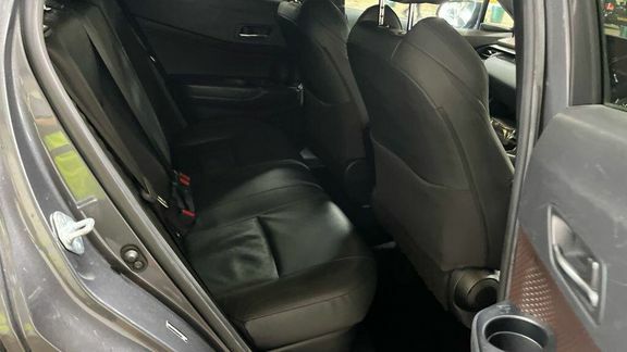 Toyota C-Hr Dynamic Silver #10