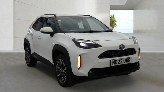 Toyota Yaris Cross Excel Fwd White
