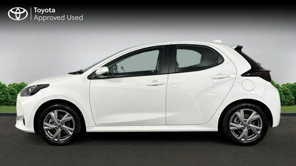 Toyota Yaris Design Green #16