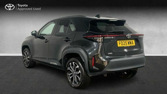 Toyota Yaris Cross Design Fwd FD25WWA Black #3