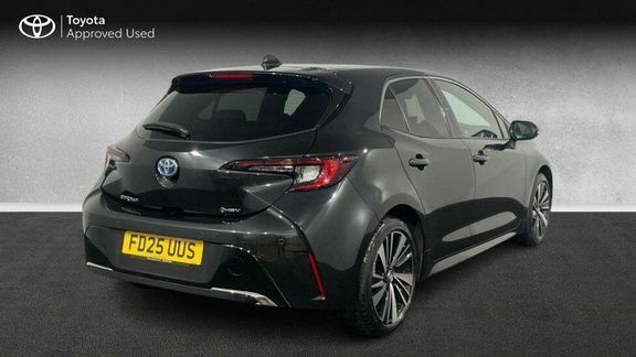 Toyota Corolla Design 1.8 Hb Black #2