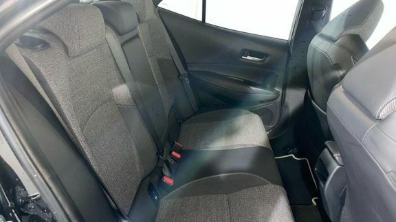 Toyota Corolla Design 1.8 Hb Black #6