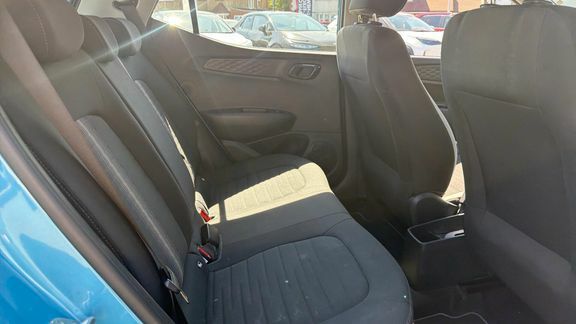 Hyundai I10 Se Connect Black #8