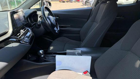 Toyota C-Hr 1.8 Vvt-h Dynamic Cvt Euro 6 Ss Silver #5
