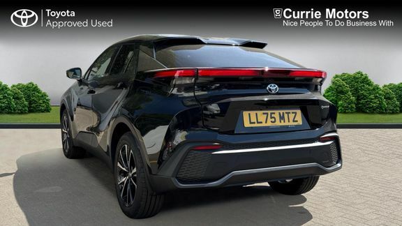 Toyota C-Hr Design 2.0 Fwd Plug-in Black #4