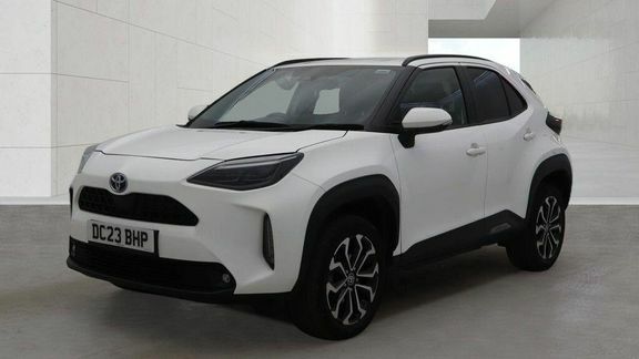 Toyota Yaris Cross Design Fwd DC23BHP White #2