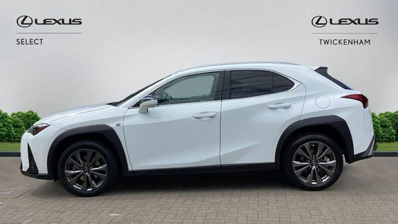 Lexus UX F Sport Design White #3