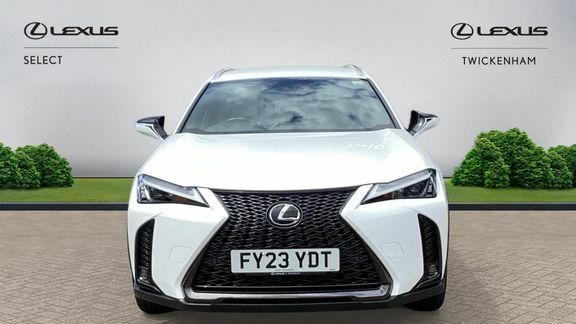 Lexus UX F Sport Design White #4