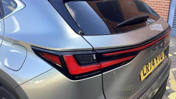 Lexus NX 2.5 450H 18.1Kwh Takumi E-cvt 4Wd Euro 6 Ss  #21