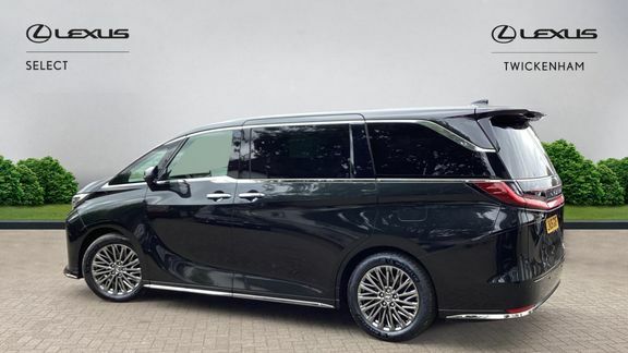 Lexus LM 350H Awd 4 Seat Takumi Black #2