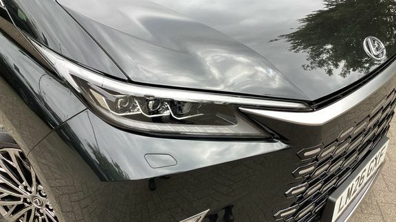 Lexus LM 350H Takumi Silver #21