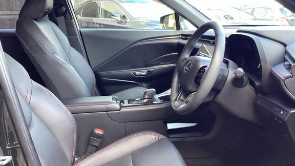 Lexus LBX 1.5 Premium Plus E-cvt Grey #13