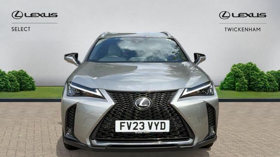 Lexus UX F Sport Design Silver #4