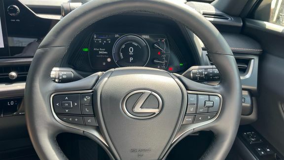 Lexus UX Ux 250H 4X2 Cvt Silver #11