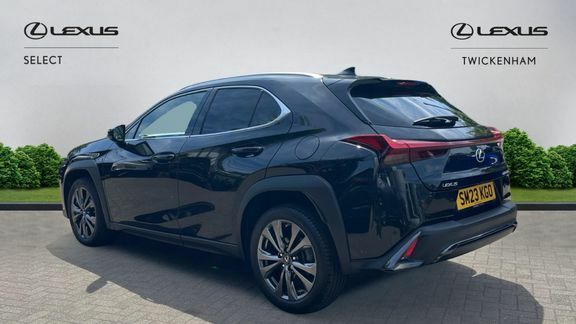 Lexus UX F Sport Design Black #2