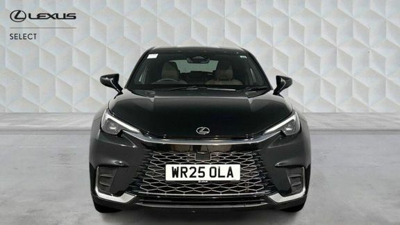 Lexus LBX Premium Black #4