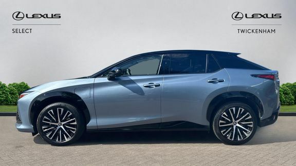 Lexus RZ 450E Takumi Bi-tone Blue #3