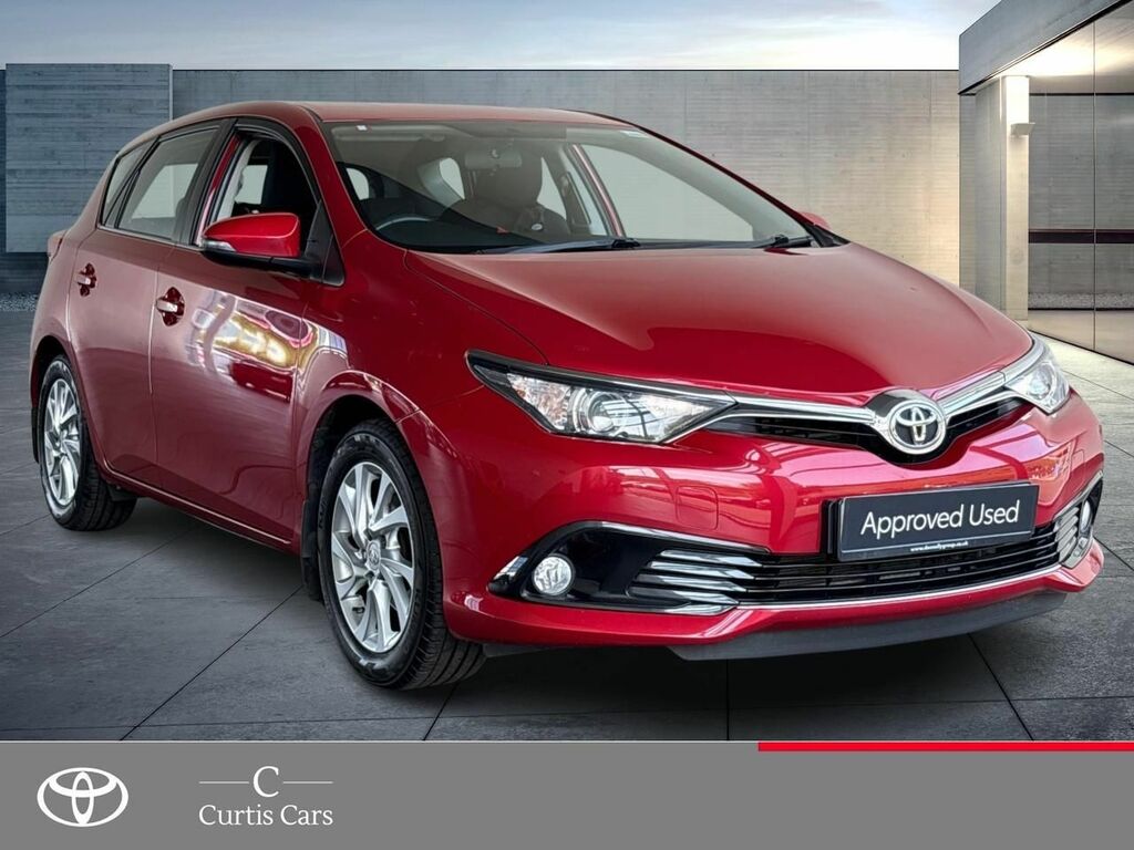 Toyota Auris 1.2 Vvt-i Business Edition Euro 6 Ss Red